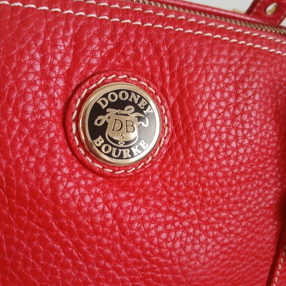 Dooney and Bourke-Red Leather-Vintage-Large Dome Satchel with matching wristlet - Picture 3 of 16
